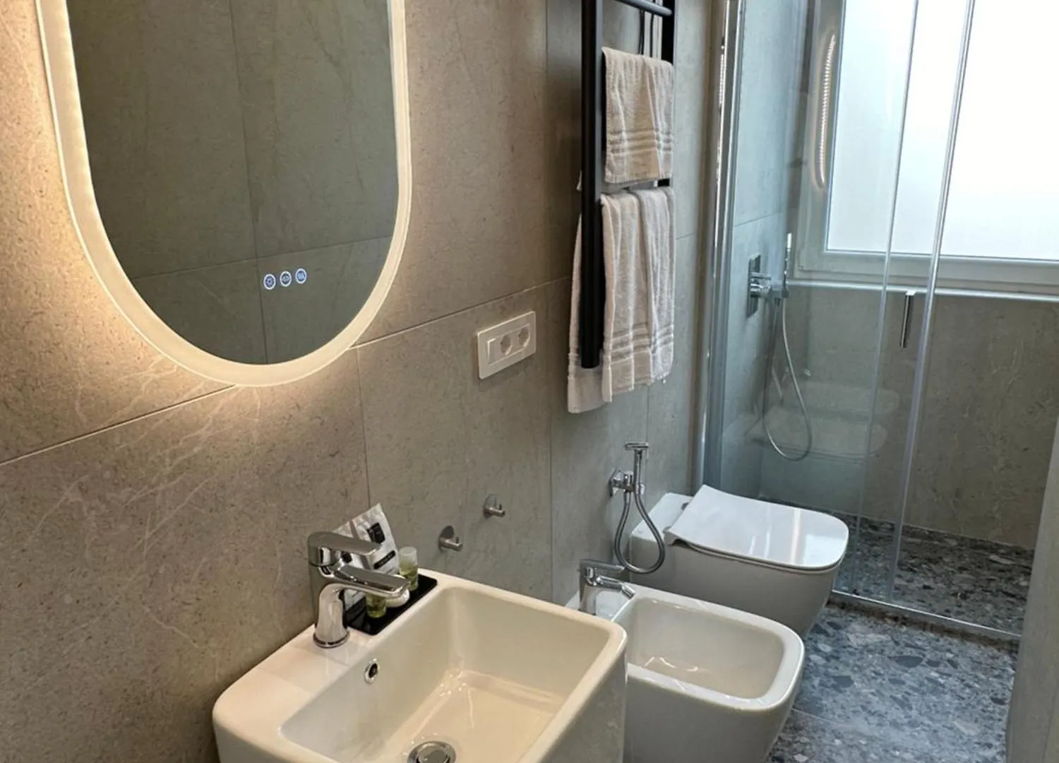 Hotiday Room Collection - Napoli Museo Suite 0*, Naples Italie