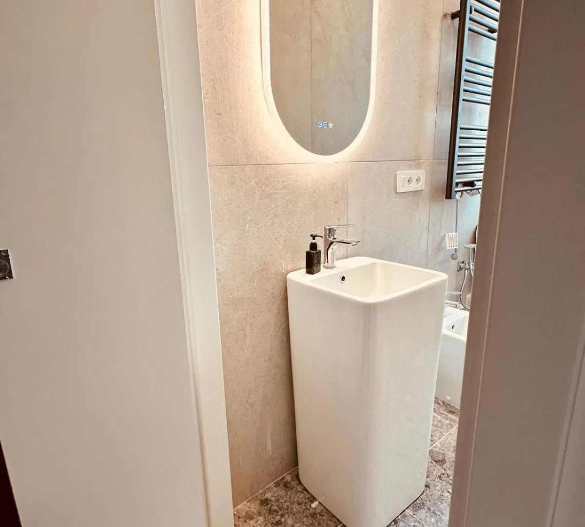 Hotiday Room Collection - Napoli Museo Suite Aparthotel