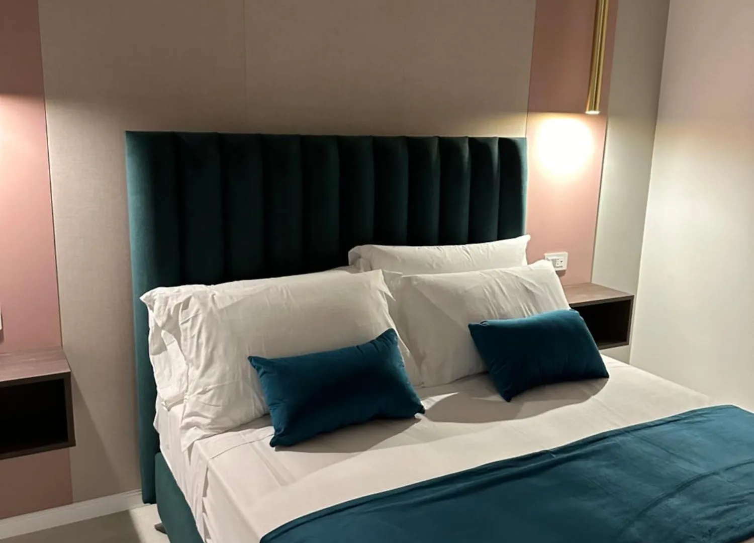 Hotiday Room Collection - Napoli Museo Suite Naples