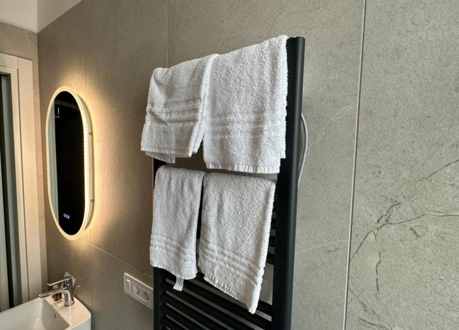 Aparthotel Hotiday Room Collection - Napoli Museo Suite
