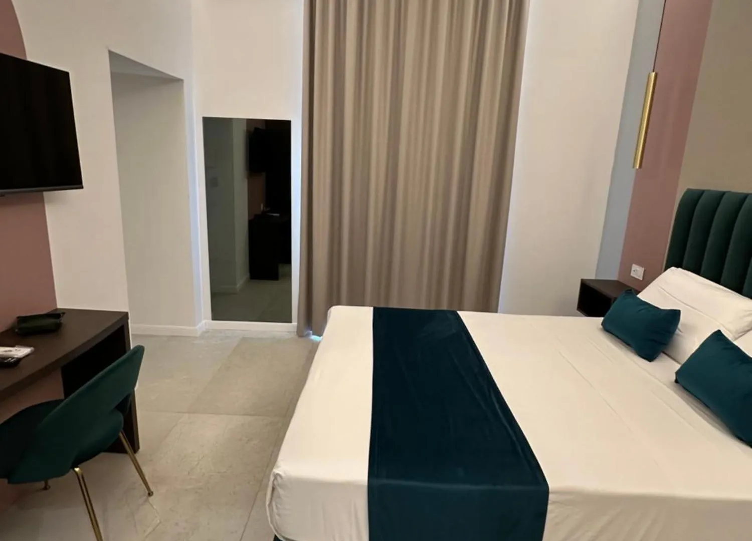 Hotiday Room Collection - Napoli Museo Suite