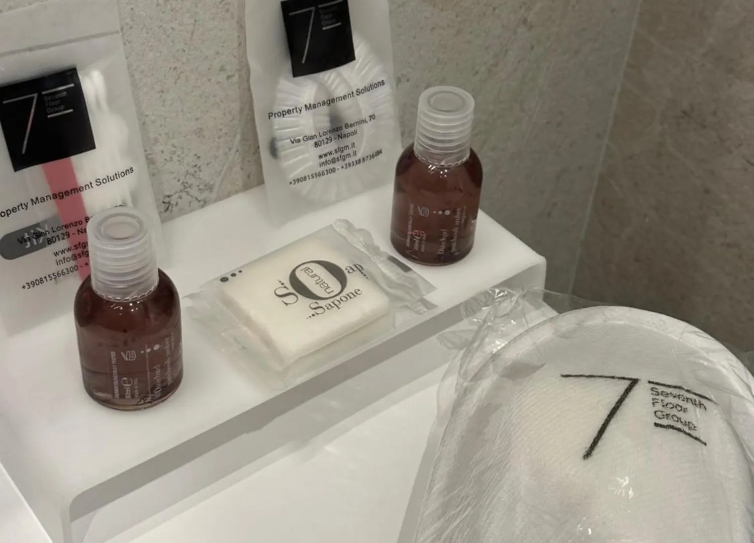Aparthotel Hotiday Room Collection - Napoli Museo Suite